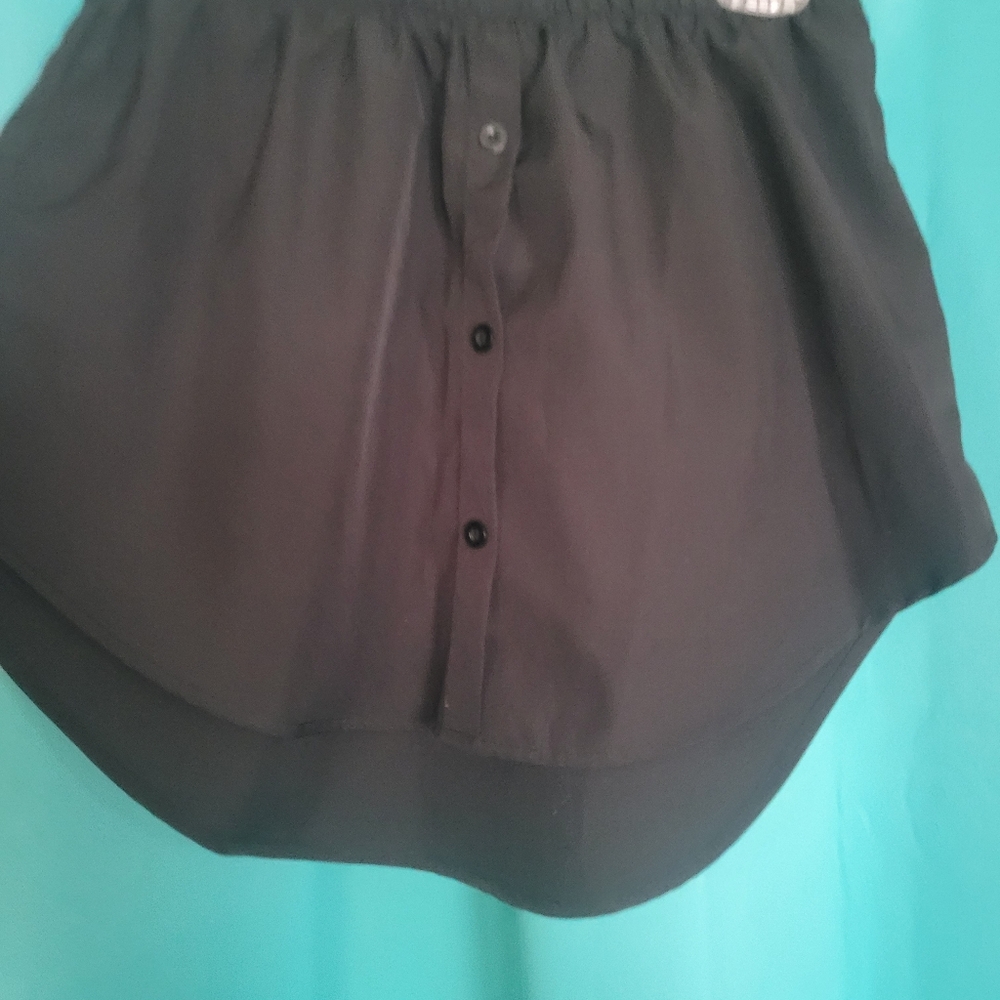 Black Button-Front Poly/Cotton High-Low Top Topper